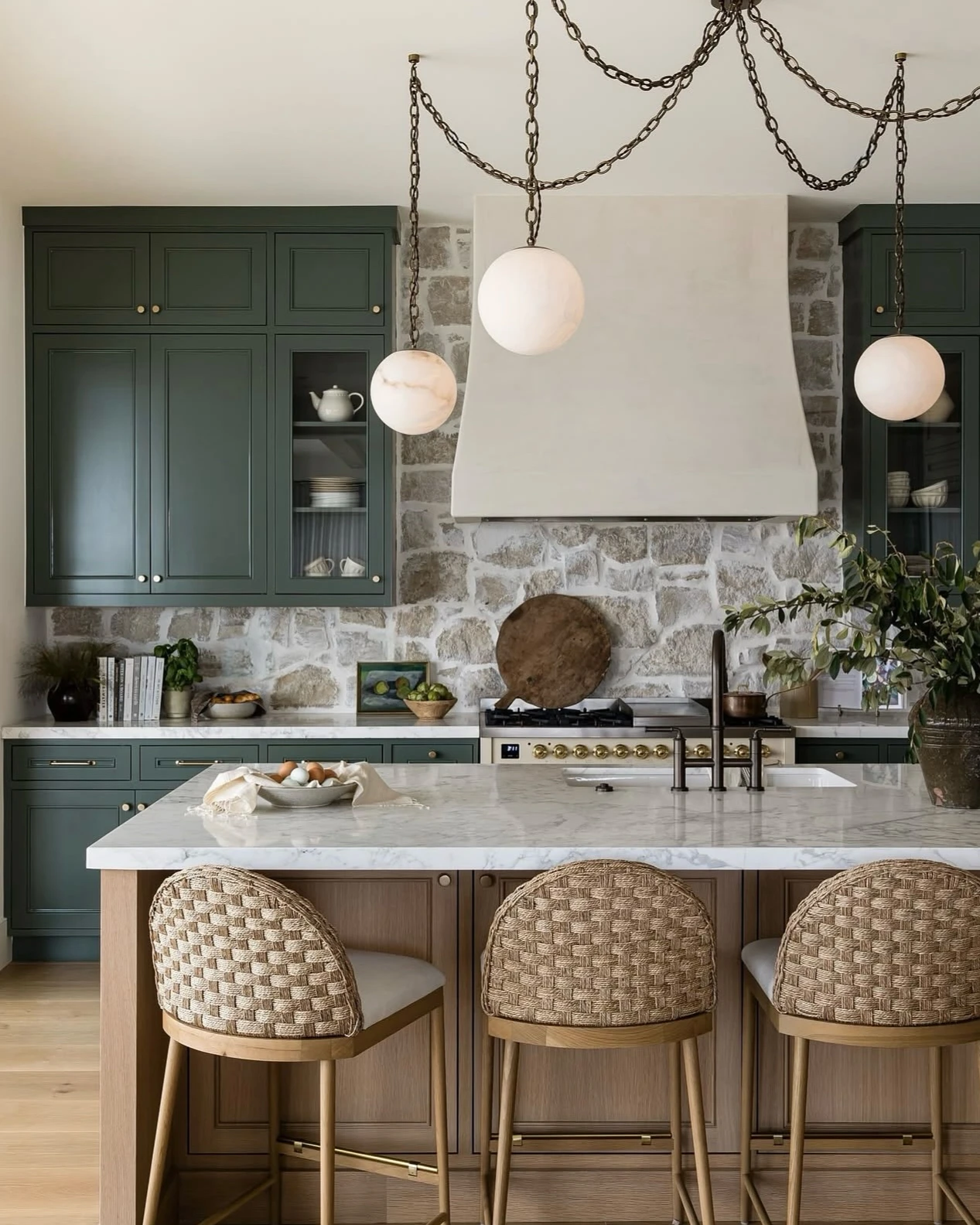 Image of a nice kitchen with ILVE Appliances